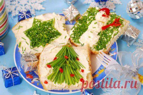 Новогодние бутерброды: приготовление и красивое оформление / Простые рецепты