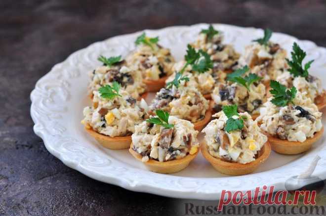 Рецепт: Тарталетки с курицей и грибами на RussianFood.com