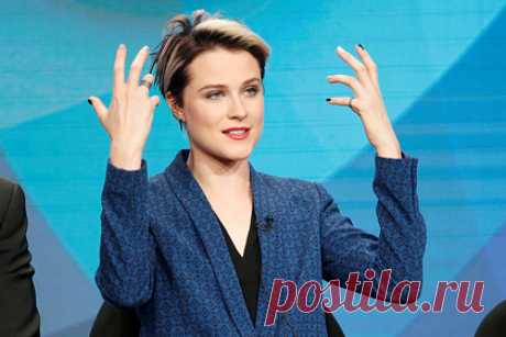 Актриса Эван Рэйчел Вуд обвинила Мэрилина Мэнсона в угрозах ее сыну. Американская актриса Эван Рэйчел Вуд обвинила музыканта Мэрилина Мэнсона в угрозах ее восьмилетнему сыну Джеку. Из-за заявлений рокера артистке пришлось установить окна из пуленепробиваемого стекла и стальную дверь в своем доме в Лос-Анджелесе. Она также решила на время переехать в Нэшвилл.