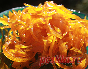 Ожерелье из цукатов