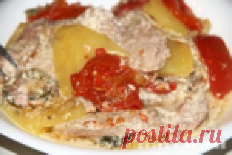 Душенина из свинины с овощами. Аромат невероятный, мясо нежнейшее…