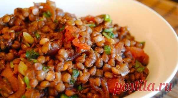 Интересные новости    Чечевица с луком и помидорами