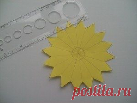 Астры из офисной бумаги.
