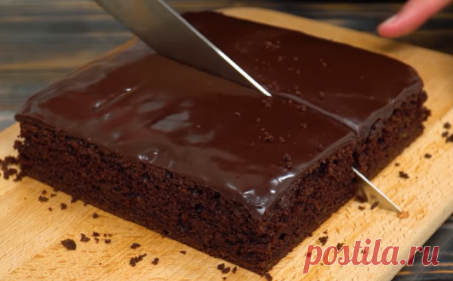 Как же вкусно! Никто не догадается из чего этот Брауни Структура этого брауни просто невероятная! Влажный, мягкий, нежный и оооочень шоколадный! Один СЕКРЕТНЫЙ ингредиент - и получается шедевр! Настоящий шоколадный торт! Рецепт очень простой и быстрый.
