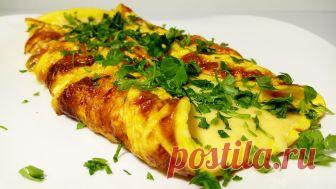 ВКУСНЫЙ И БЫСТРЫЙ ОМЛЕТ 



ИНГРЕДИЕНТЫ:
Яйца-4 шт
Молоко - 50 млСоль-1/2 ч.л
Сыр-70 гр
Слив. масло-20 гр
СПОСОБ ПРИГОТОВЛЕНИЯ:
В миску вбиваем 4 яйца, добавляем 1/2 ч.л соли и 50 миллилитров молока, хорошо перемешать венчик…