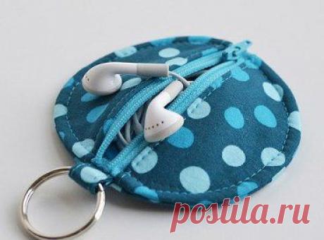 ВСЁ О ШИТЬЁ,,,,,.Идеи для творчества .......... Добавлены 8 фотографий в альбом Чехольчик для наушников