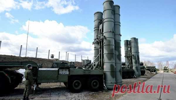 РУССКИЕ C-400 УНИЧТОЖАТ HATO В ПЕРВЫЕ ЧАСЫ ВОЗМОЖНОЙ ВОЙНЫ
Россия отправляет усовершенствованные зенитно-ракетные комплексы С-400 "Триумф" к границам НАТО, и этого шага Соединенным Штатам нужно остерегаться, пишет обозреватель издания National Interest.