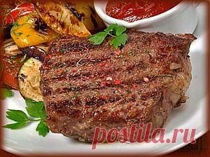 Стейк из говяжей вырезки с овощами