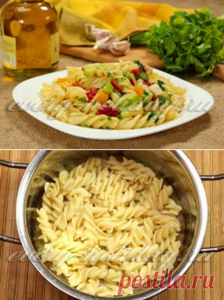 Макароны с курицей и овощами