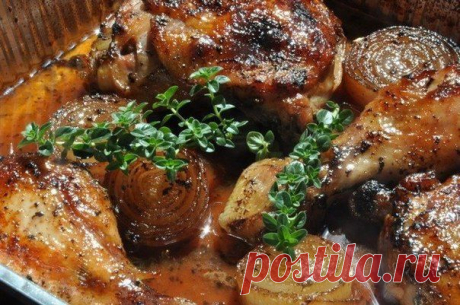 Курица с тимьяном и красным луком в бальзамическом уксусе