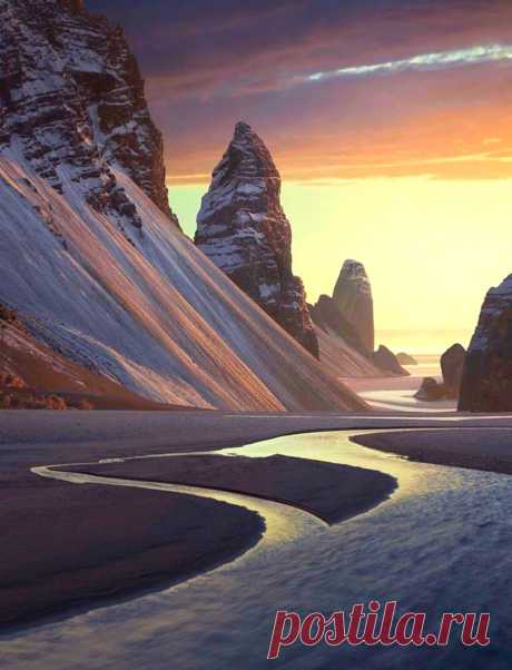 nicesight — Höfn, Iceland 🇮🇸 Photo by intothefab