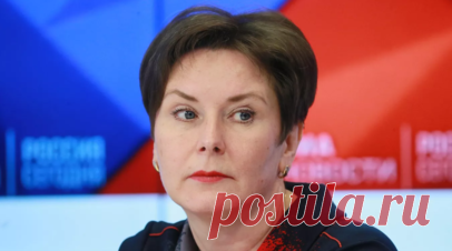 Депутат Разворотнева допустила появление особого статуса для уже существующих апартаментов. Заместитель председателя комитета Госдумы по строительству и ЖКХ Светлана Разворотнева заявила, что уже построенные апартаменты не будут приравнены к жилым помещениям, но проживание в них людей требует решения целого ряда вопросов. Читать далее