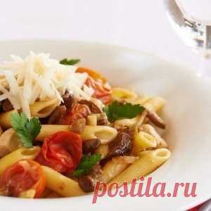 Пенне регате с курицей и грибами