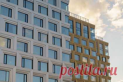 Россиянам назвали главные ошибки при досрочном погашении ипотеки. Досрочное погашение ипотеки иногда приводит к значительным переплатам — чтобы этого избежать, нужно внимательно отнестись к правилам кредитной организации, у которой клиент берет кредит, а также заранее уведомить банк о возврате денежных средств раньше срока. Такие советы россиянам дала эксперт Ольга Дайнеко.