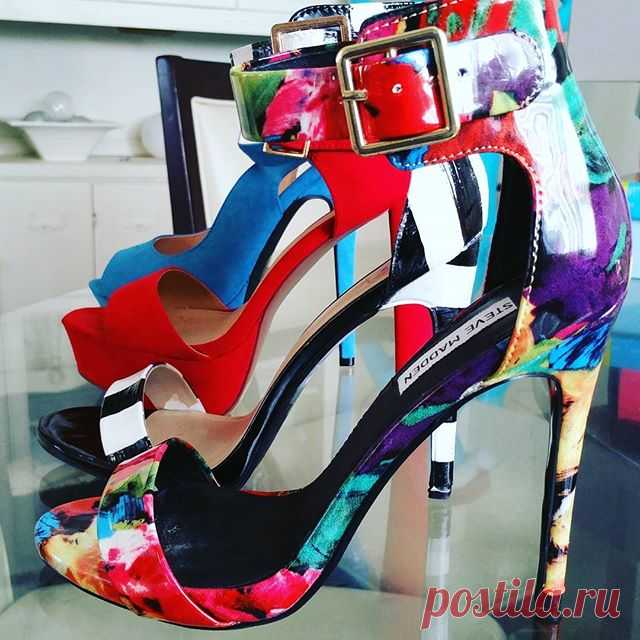 Photo Shoot time! #shoes #sewingproject #sewing #sewistsofinstagram #dresses #blackandwhite #diyfashion #diy #fabricmart