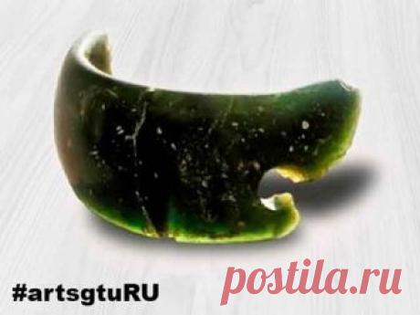 Денисовская пещера приоткрыла свои тайны Учёные со всего мира внимательно следят за находками, найденными в Денисовой пещере, расположенной на Алтае.