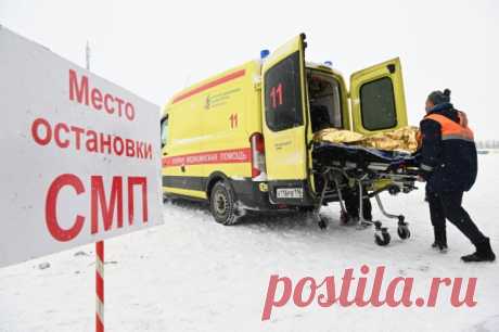 В МЧС сообщили о гибели 8 человек при столкновении поезда и автобуса. Авария произошла на регулируемом железнодорожном переезде между станциями Шушково и Берендеево.