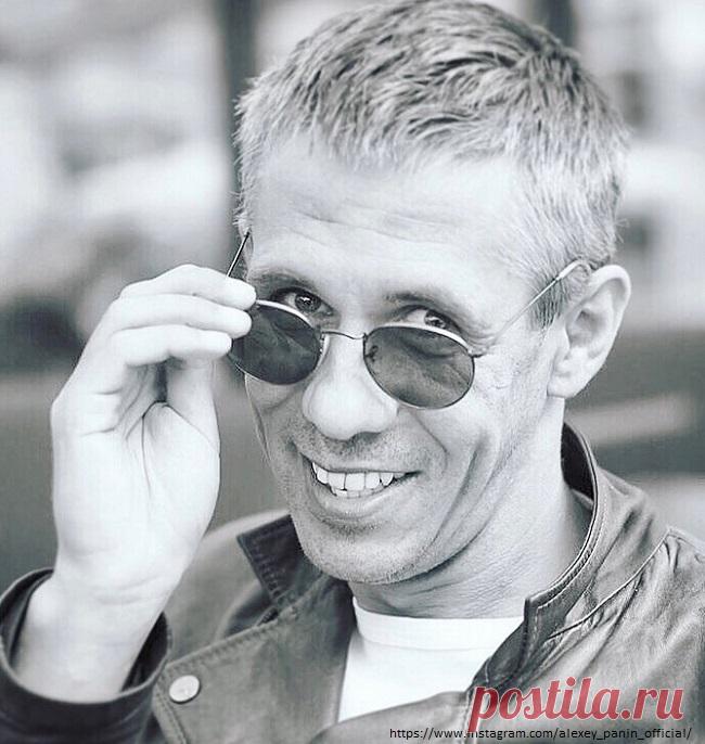 Алексей Панин показал десятилетнюю дочь с сигаретой | Краше Всех