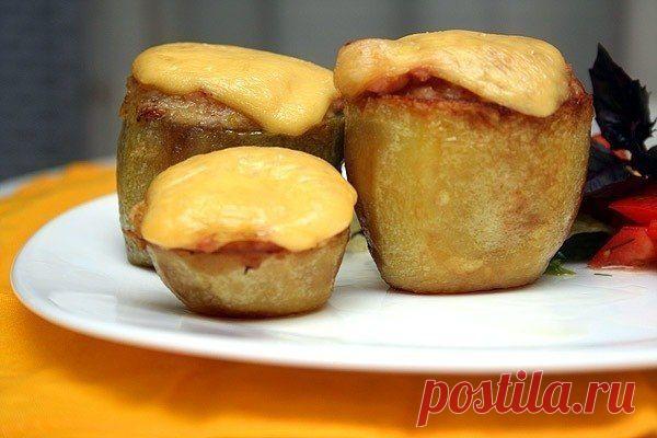 Фаршированный картофель в стаканчиках