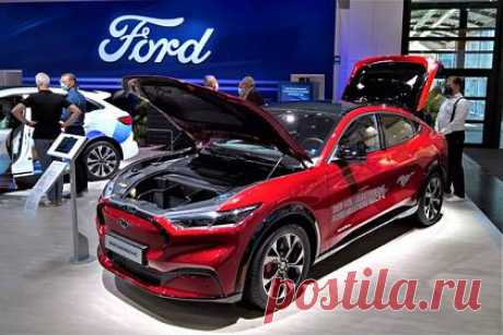 Автогигант потратит миллиарды на свержение Tesla. Ford Motor планирует потратить миллиарды на то, чтобы сместить компанию Tesla с пьедестала производителей электрокаров. Автогигант готов выделить на это до 20 миллиардов долларов в течение следующих десяти лет. Выделенные средства будут использованы для масштабной реорганизации.