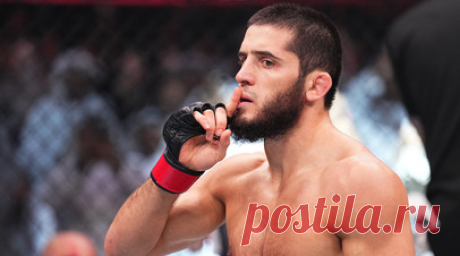 Тактаров считает, что у Махачева не осталось достойных соперников в лёгком весе. Легенда смешанных единоборств (ММА) Олег Тактаров ответил на вопрос, с кем стоит провести следующий поединок чемпиону Абсолютного бойцовского чемпионата (UFC) Исламу Махачеву после его победы над австралийским бойцом Александером Волкановски на 294-м номерном турнире в Абу-Даби (ОАЭ). Читать далее