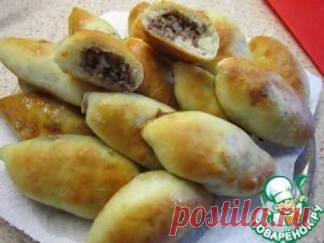 Пирожки с мясной начинкой - кулинарный рецепт