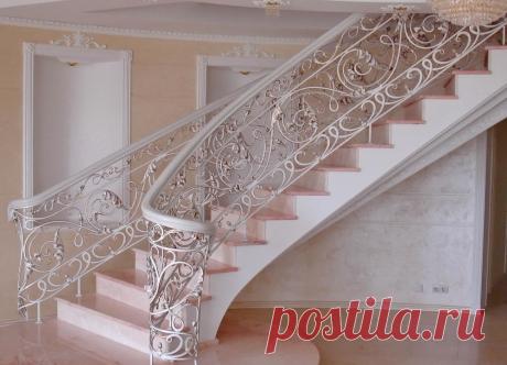 Кованые лестницы и перила заказать в Оренбурге | Художественная ковка изделий из металла - компания Артковка г. Оренбург ( мебель, ворота, заборы, люстры, теплицы, фонари )