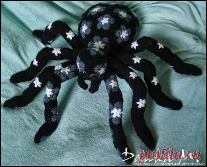 Вяжем гигантского паука от Danka M.