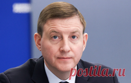 Президиум генсовета ЕР поддержал выдвижение Турчака на пост главы Алтая. Секретарю генсовета не нужно будет собирать подписи в свою поддержку для выдвижения