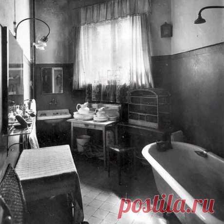 Как должен спать русский человек | Русская семерка  https://russian7.ru/post/kak-dolzhen-spat-russkiy-chelovek/