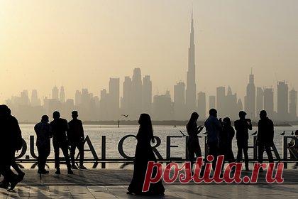 Ближнему Востоку предрекли экономический расцвет. Главный исполнительный директор американского банка JPMorgan Вишвас Рагхаван предрек государствам Ближнего Востока «золотую экономическую эру» на фоне роста геополитической напряженности в мире. По его словам, Саудовская Аравия, Объединенные Арабские Эмираты и Катар будут находиться в наиболее выгодном положении.