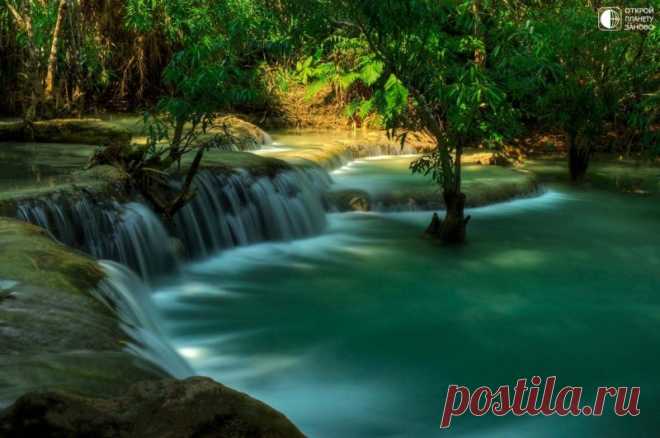 Водопад Куанг Си в Лаосе