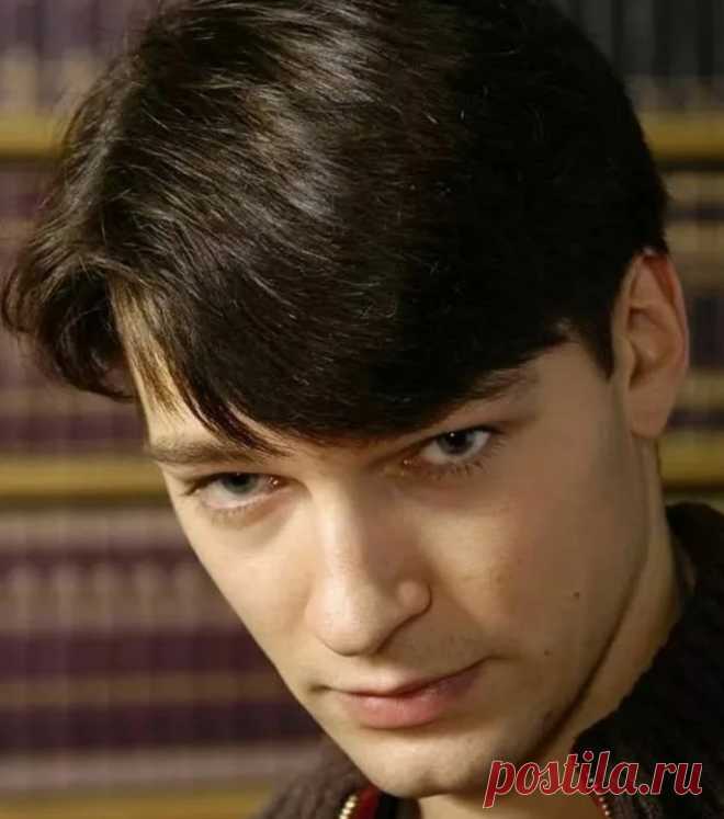 Даниил Страхов