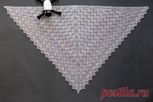 Ravelry: In Bloom Shawl pattern by Denise Bartels
