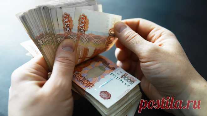 Россиянка хотела заработать на бирже и отдала мошенникам взятые в кредит 12 млн рублей. Жительница Мурманска отдала мошенникам 13 миллионов рублей. Об этом сообщает Telegram-канал "Сапа". В интернете россиянка узнала о новом способе дополнительного заработка с помощью биржи и заполнила анкету, после чего с ней ...