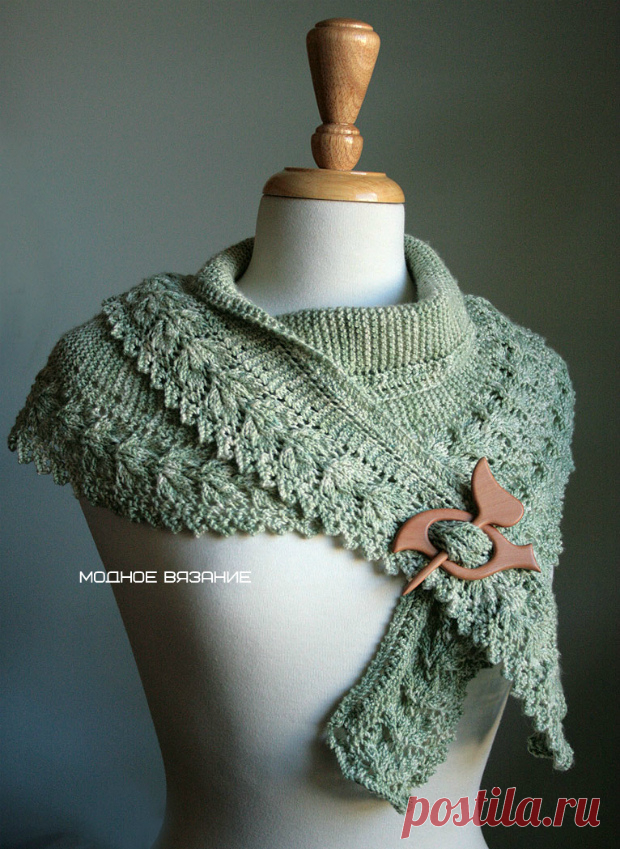 Бактус *Lacy Kerchief Scarf* связанный спицами - Модное вязание