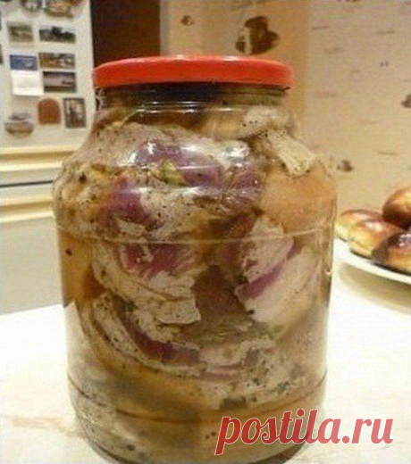 Вкусно, легко, доступно. Приготовьте - не пожалеете

Сало засоленное холодным &quot;мокрым&quot;способом.

Свиное сало… Прохладное, нежное, душистое, домашнее, с перчиком да так и тает во рту.
Показать полностью...