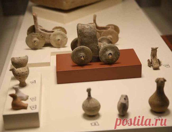 В Турции нашли 5-тысячелетнюю игрушечную машинку