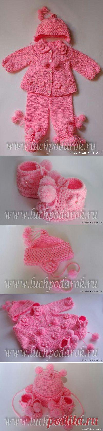 Вязаный комплект для девочки