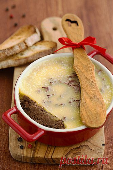 Завтраки, обеды, ужины - Паштет из куриной печени с киршем