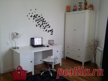 Моя детская: треугольная светлая комната для девочки