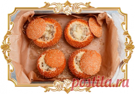 #Жюльен_с_курицей и #грибами #в_булочках

У вас нет кокотниц? Не беда! В съедобных чашечках жюльен получается ещё аппетитнее.

Время приготовления:
Показать полностью...