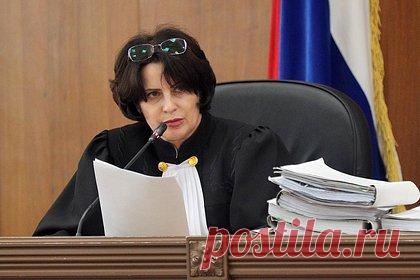 Задержанные ФСБ за продажу оружия и взрывчатки россияне предстанут перед судом