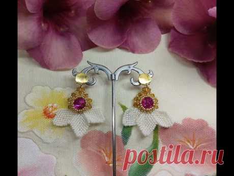 Tutorial Aretes de rivolis con pétalos en mostacillas muy fáciles