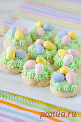Easter Cookies - Simply Stacie