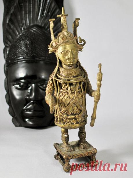 Benin bronze of the 'Oba' | Flickr - Photo Sharing!