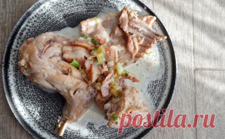 Такого отличного вкуса от кролика в сметанном соусе я даже не ожидал. К нему подойдет любой гарнир | Домашняя кухня Алексея Соколова | Яндекс Дзен