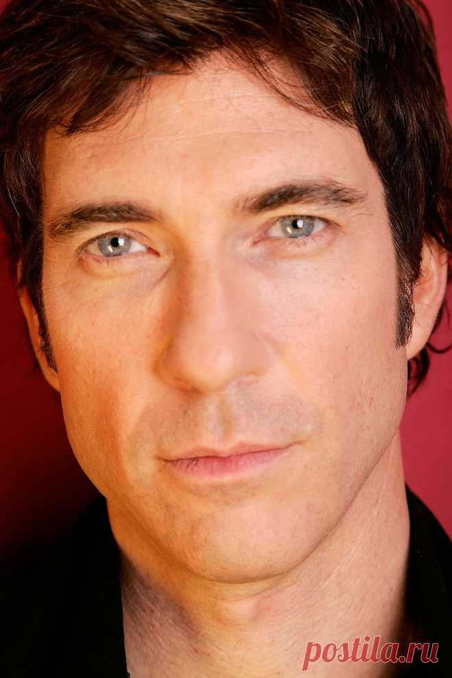 Дилан МакДермотт (Dylan McDermott)
- 26 октября, 1961