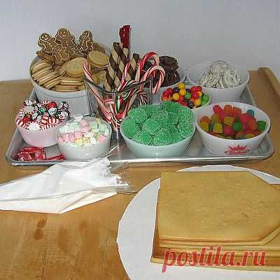 How to Decorate a Gingerbread House - Instructions for Putting Candy on a Gingerbread House