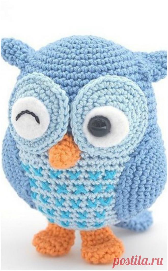 CHARMING AMIGURUMI OWL